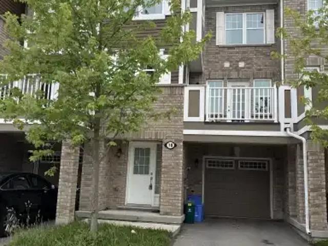 For Rent 2 Bedroom Townhouse Hamilton ON DS103487392