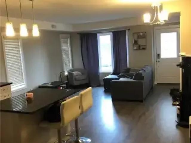 For Rent 2 Bedroom Townhouse Kitchener ON DS105654232