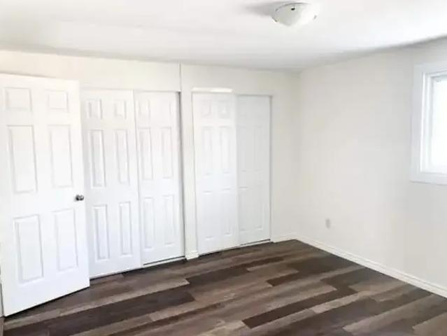 For Rent 2 Bedroom Townhouse London ON DS104875688