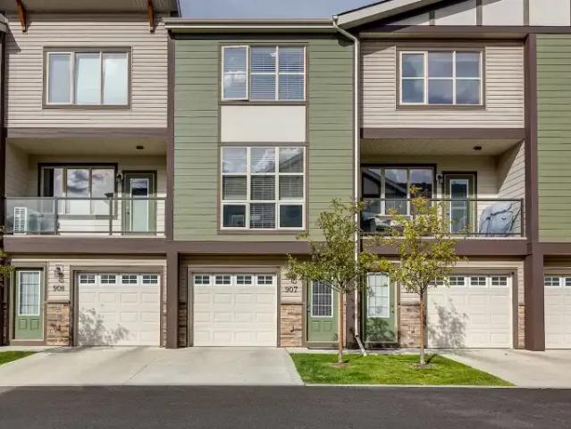 For Rent 2 Bedroom Townhouse Red Deer AB DS104506727