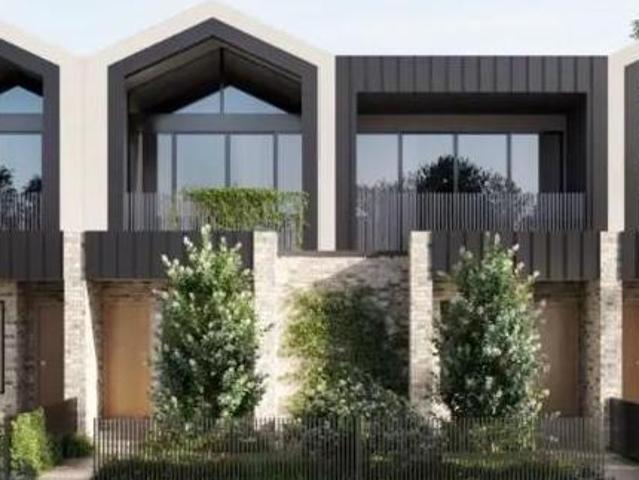 For Rent 2 Bedroom Townhouse RESERVOIR VIC DS81699829