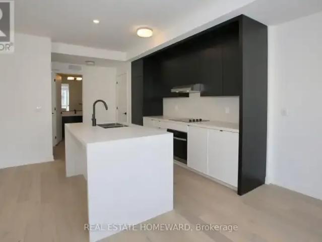 For Rent 2 Bedroom Townhouse Richmond Hill ON DS105543559