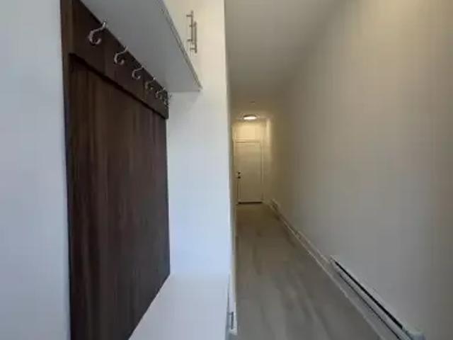 For Rent 2 Bedroom Townhouse St. Catharines ON DS104362938