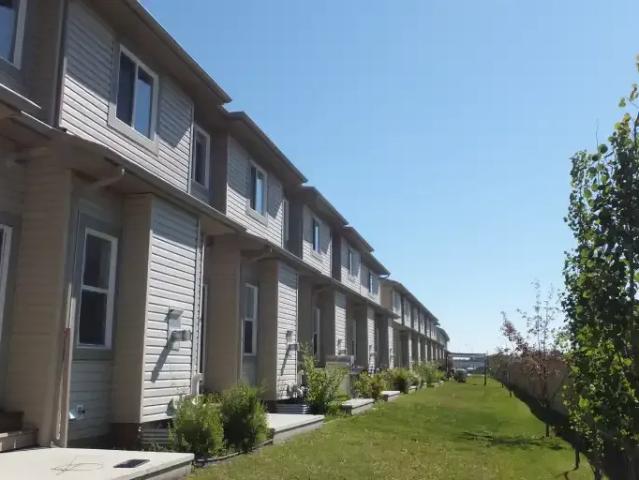 For Rent 2 Bedroom Townhouse Stony Plain AB DS105601851