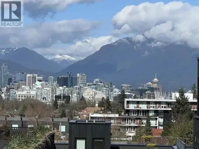 For Rent 2 Bedroom Townhouse Vancouver BC DS105023492