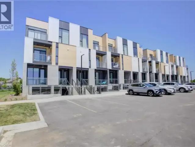 For Rent 2 Bedroom Townhouse Waterloo ON DS104257475