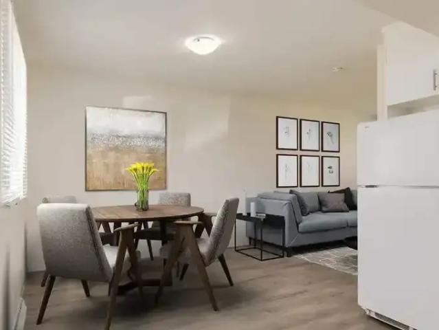 For Rent 2 Bedroom Townhouse Wetaskiwin AB DS104637097