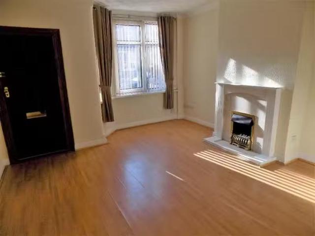 Rental! 2 bedroom terraced house for rent in Cherry Street, Ta.