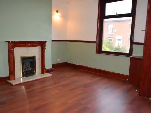 Deal! 2 bedroom terraced house for rent in Livesey Branch Road.