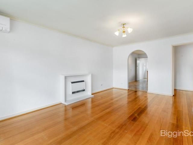 For Rent 2 Bedroom Villa Essendon VIC DS104867240