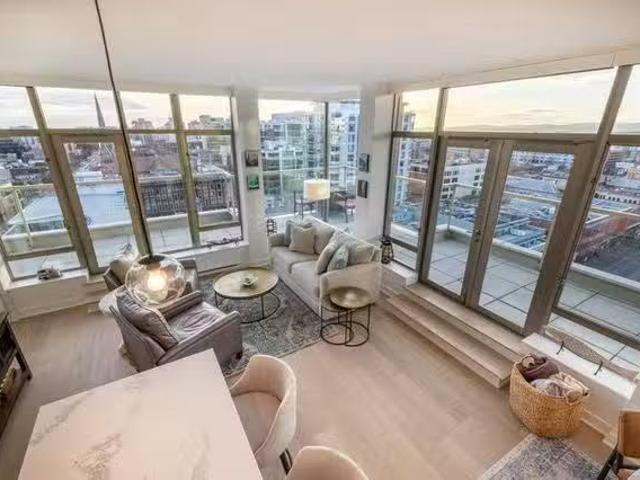 Cheap 2 BR Blanshard Street