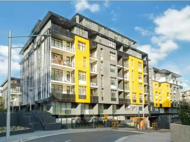 Charming 2 BR D4008/1 Hamilton Crescent, Ryde Apartment for re.