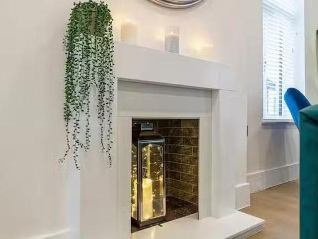 Cozy 2 BR Edenfold