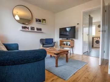 Nice 2 BR Fishmore Road