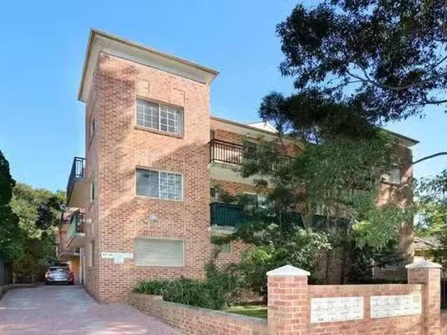 Deal! 2 BR 16/16 High Street, Granville, NSW 2142