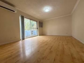 Cozy 2 BR 16/324 Jamison Road, Penrith Apartment for rent Lis.