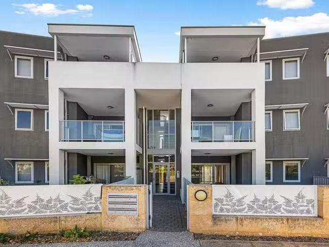 Just in! 2 BR 16/32 Congenial Loop, Atwell, WA 6164