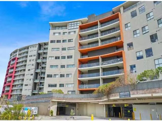 Cozy 2 BR 176/23 25 North Rocks Road, North Rocks Apartment fo.