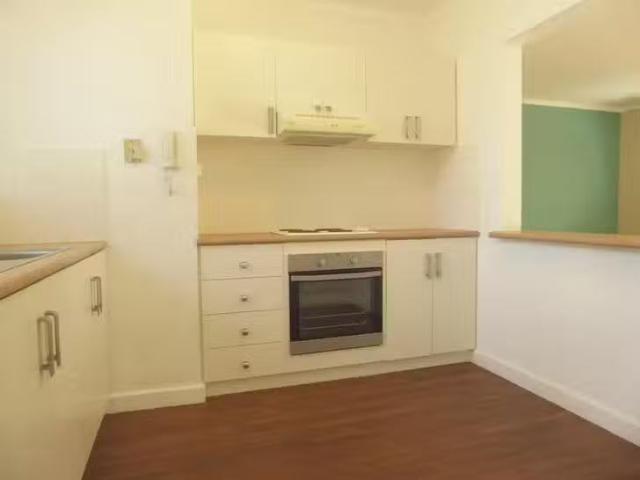 Deal! 2 BR 19/33 Steward Way, Orelia, WA 6167