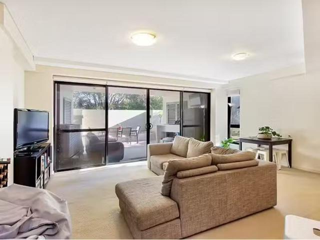 Just in! 2 BR 197 Birrell Street, Waverley Apartment for rent.