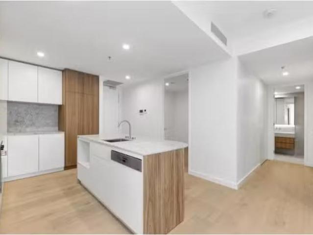 Just in! 2 BR 197/62 Constitution Avenue, Parkes Apartment for.