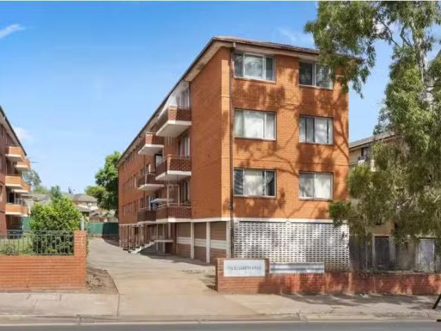 For Rent! 2 BR 10/116 Elizabeth Drive, LIVERPOOL Apartment for.