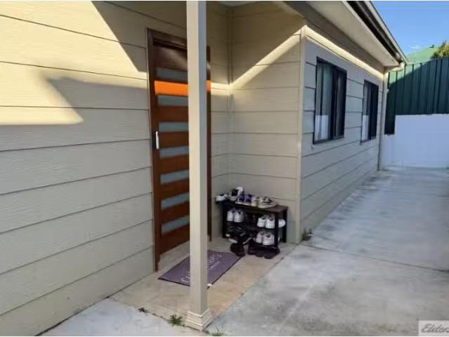 For Rent! 2 BR 10A Mississippi Crescent, Kearns House for rent.