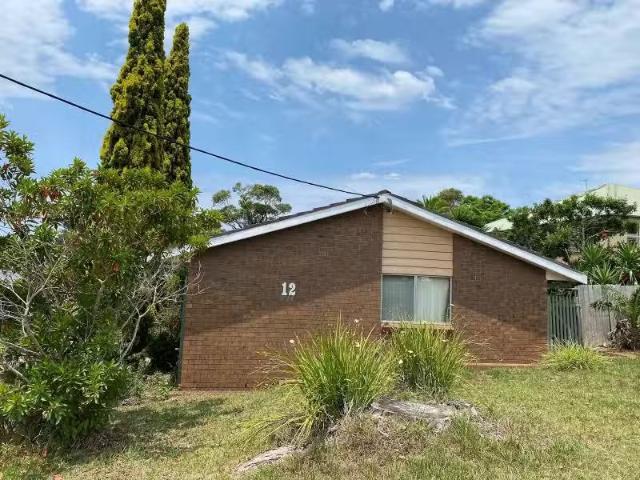 New 2 BR 1/12 Parker Street, Port Macquarie Apartment for rent.