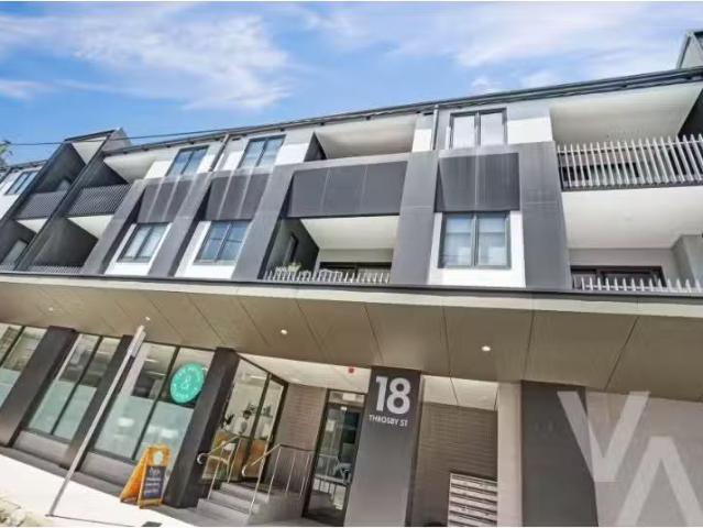 Cheap 2 BR 115/18 Throsby Street, Wickham Apartment for rent.