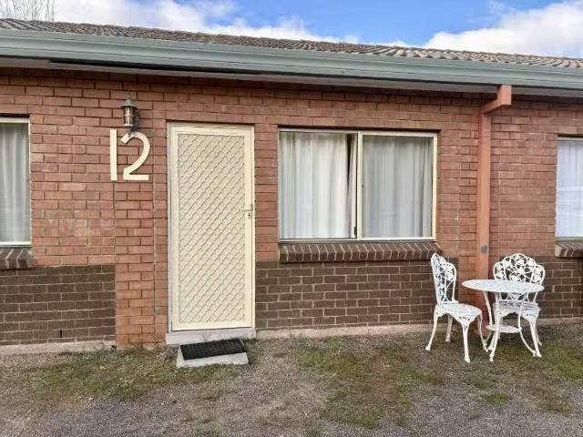 Rental! 2 BR 12/237 Sharp Street, COOMA Apartment for rent Li.