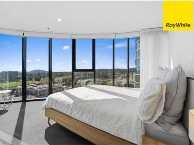 Cozy 2 BR 1226/15 Bowes Street, PHILLIP Apartment for rent Li.