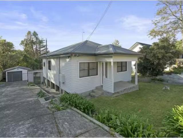 Just in! 2 BR 12 partinson Street, Charlestown House for rent.