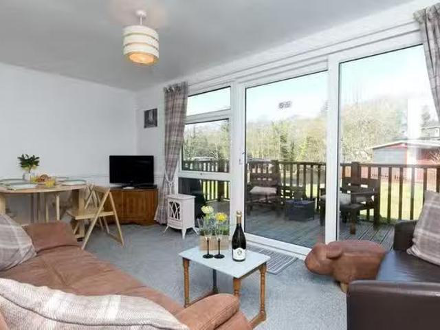 Cozy 2 BR 255