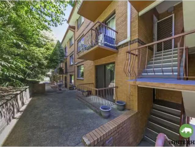 New 2 BR 2/5 Mowatt Street, Queanbeyan Apartment for rent Lis.