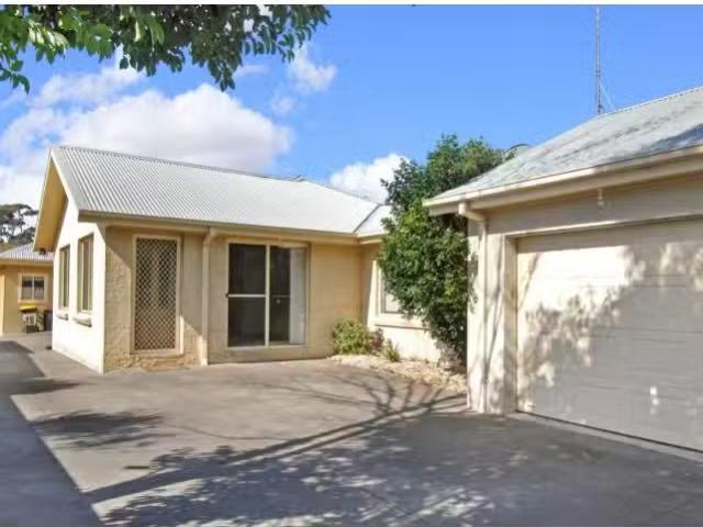 Charming 2 BR 2/8 Grey St, Keiraville Apartment for rent List.