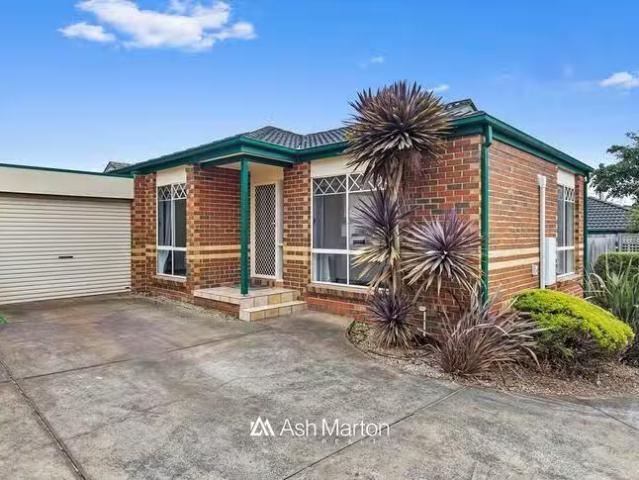 Just in! 2 BR 2/8 Pratt Avenue, Frankston South, VIC 3199