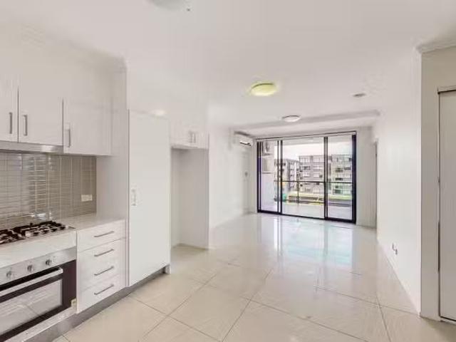 Nice 2 BR 20/49 Rosemount Terrace, WINDSOR, QLD 4030 Apartme.
