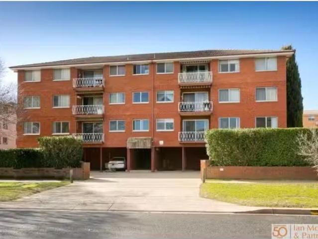 For Rent! 2 BR 21/56 Trinculo Place, Queanbeyan Apartment for.