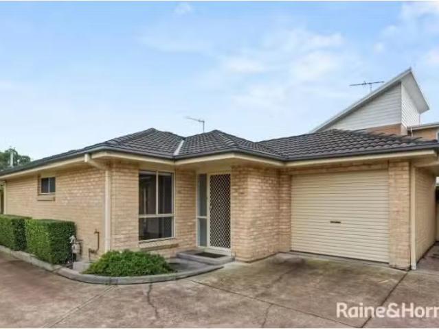 Rental! 2 BR 2/177 Kings Road, NEW LAMBTON House for rent Lis.