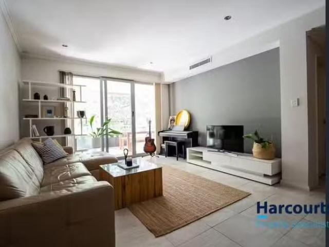 For Rent! 2 BR 2/178 Bennett Street, EAST PERTH, WA 6004 Apa.