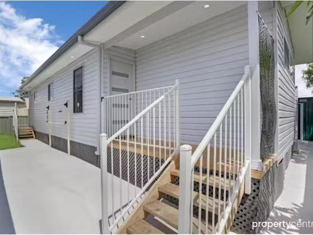 For Rent! 2 BR 36a Windermere Avenue, CAMBRIDGE PARK House for.