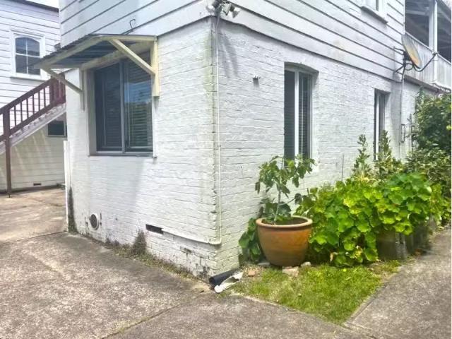 Unique 2 BR 3/7 San Jose Avenue, Lawson Apartment for rent Li.