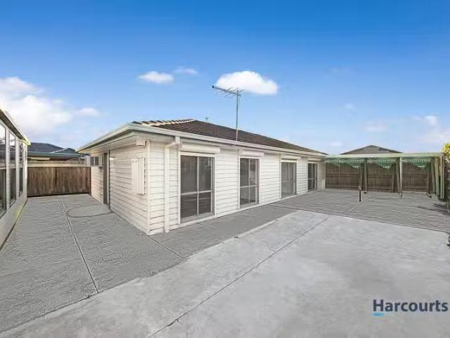 Just in! 2 BR 37A Hogan Street, DEER PARK, VIC 3023 House fo.