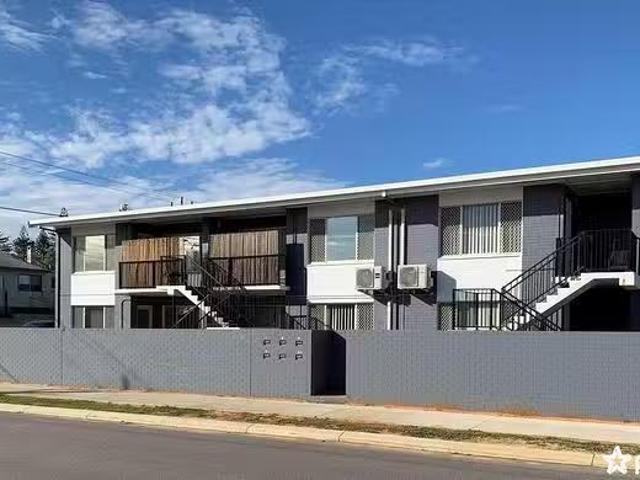 Nice 2 BR 3/121 Gregory Street, Beachlands, WA 6530