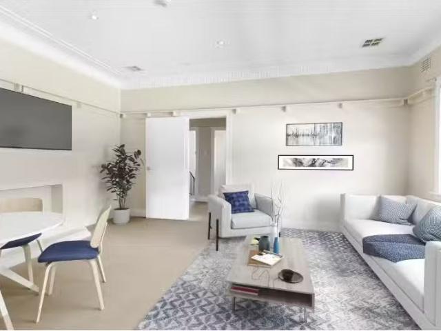 Cheap 2 BR 314B Sydney Road, Balgowlah Apartment for rent Lis.