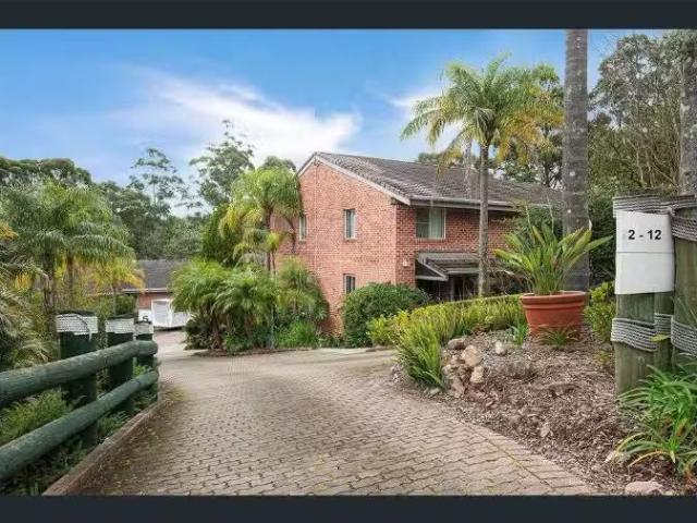 Cozy 2 BR 3/2 12 Busaco Road, Marsfield Townhouse for rent Li.