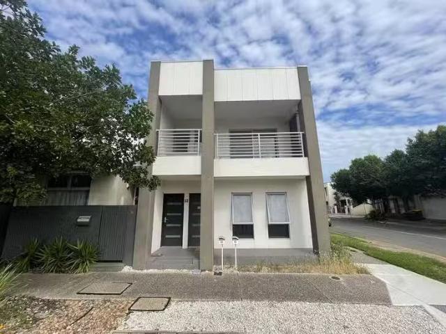 New 2 BR 32B Ridley Street, Mawson Lakes, SA 5095