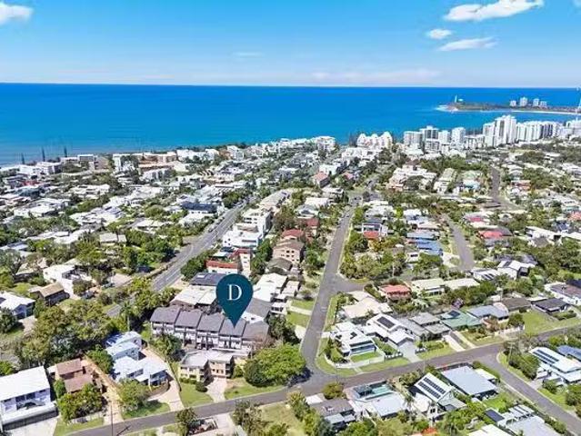 Deal! 2 BR 3/32 Kalinda Avenue, Mooloolaba, QLD 4557