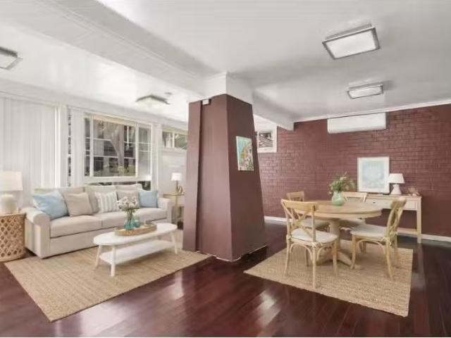 For Rent! 2 BR 4/58 Kembla Street, Wollongong Apartment for re.