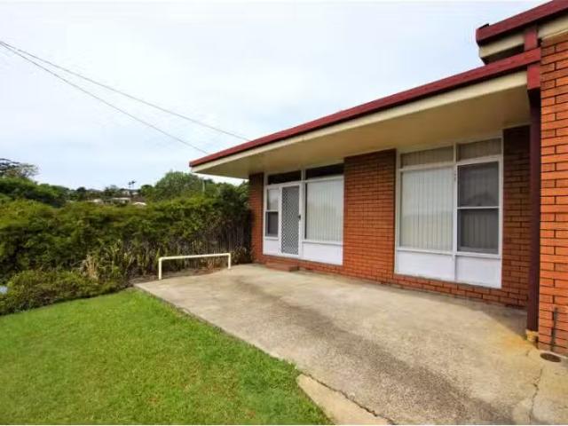 Cozy 2 BR 4/82 Azalea Avenue, COFFS HARBOUR Apartment for rent.